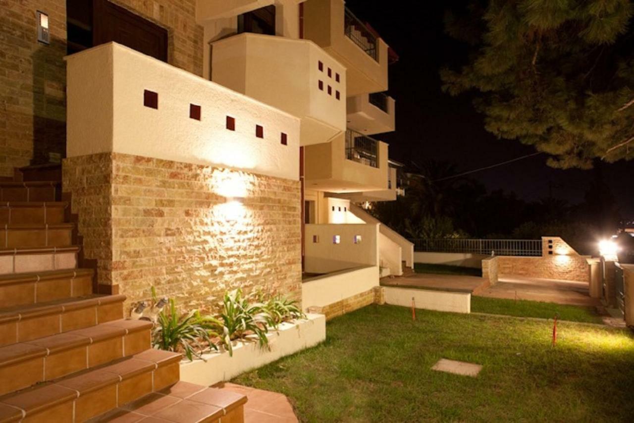 Alexandros Maisonettes Nea Moudania Bagian luar foto